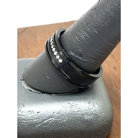 Men's Wedding Band Black Stainless Steel Diamond 7mm Wide Ring Size 8.25 - Picture 8 of 13